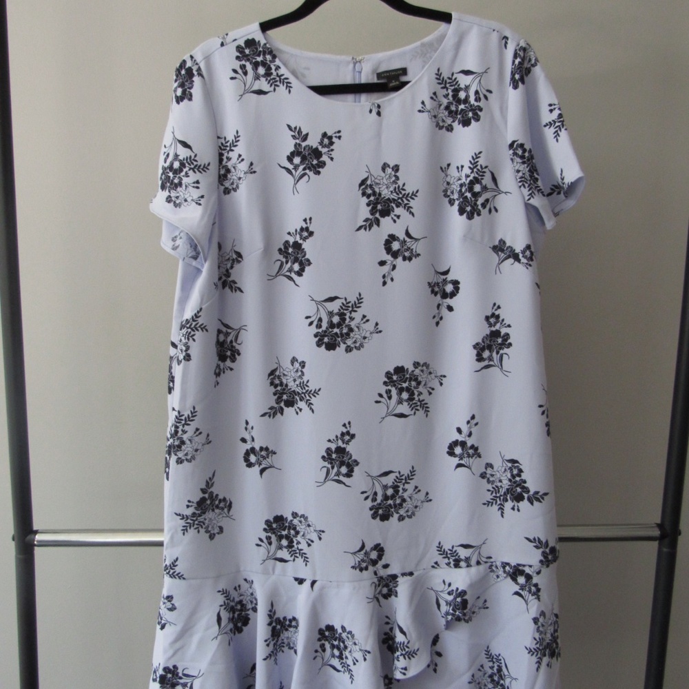 Ann Taylor light purple floral dress; size 16